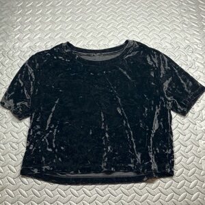 Aeropostale Women’s Black Velvet‎ Short Sleeve Top Size XS